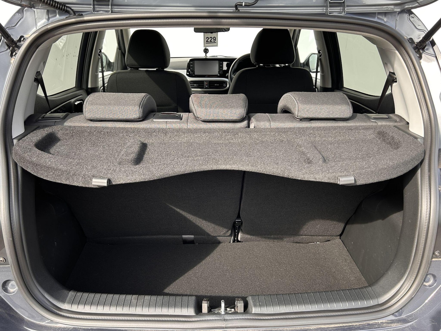 Used Hyundai i10 for sale - 77970679: Photo 31