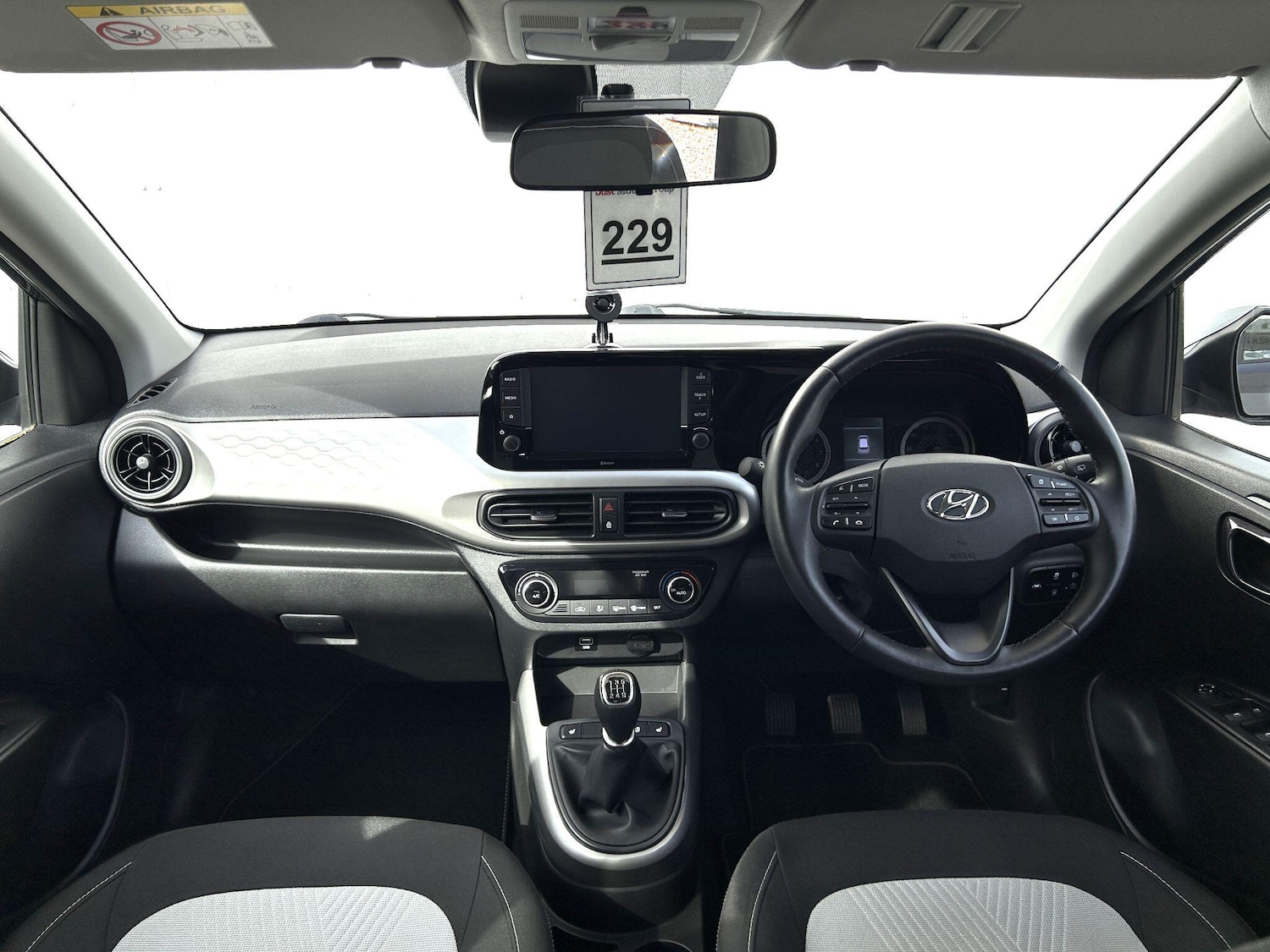 Used Hyundai i10 for sale - 77970679: Photo 5