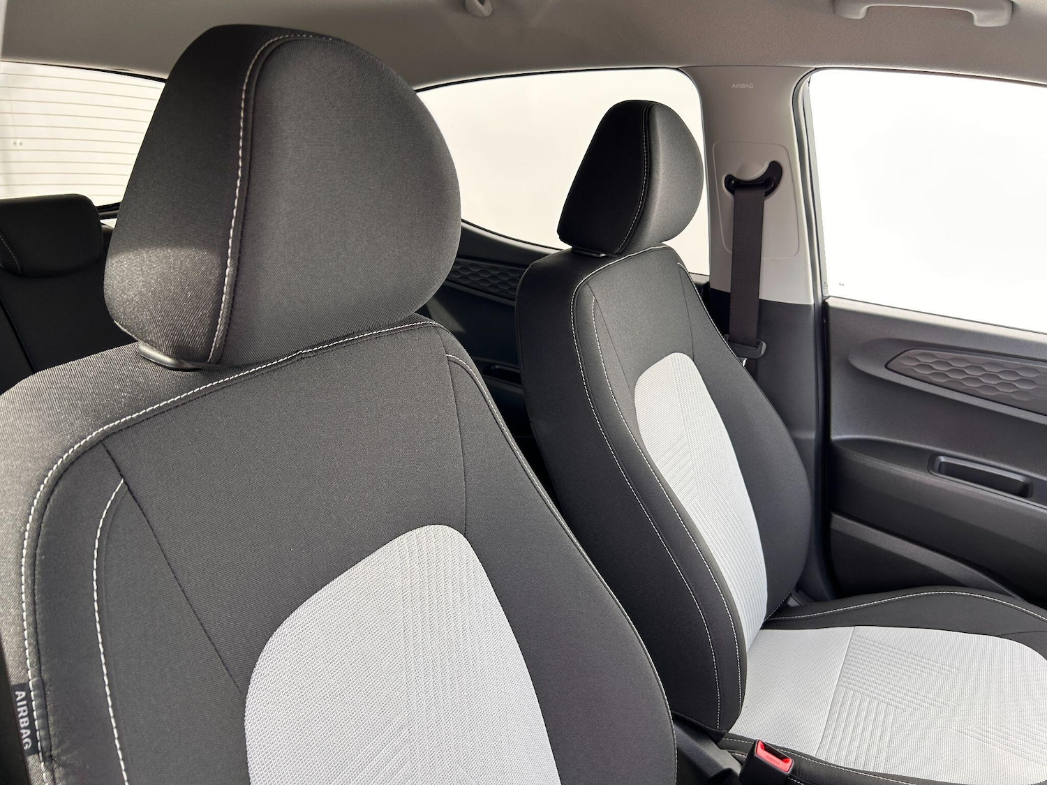 Used Hyundai i10 for sale - 77970679: Photo 7