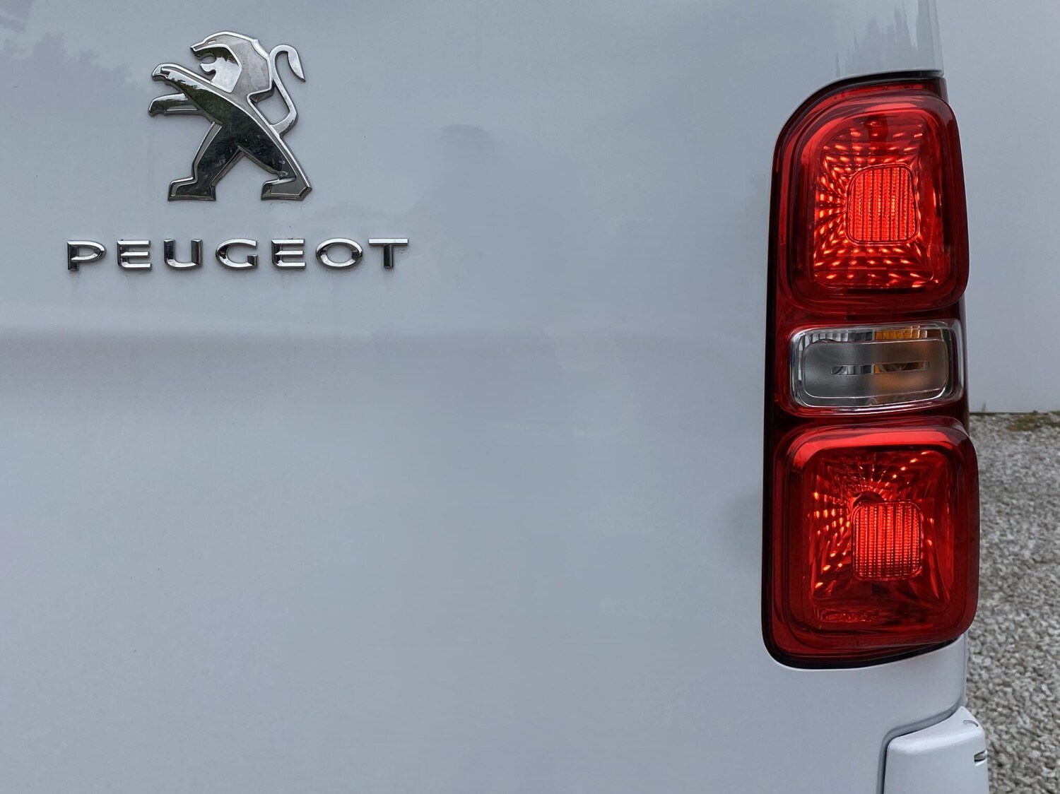 Used Peugeot Expert 2024 for sale - 75916085: Photo 34