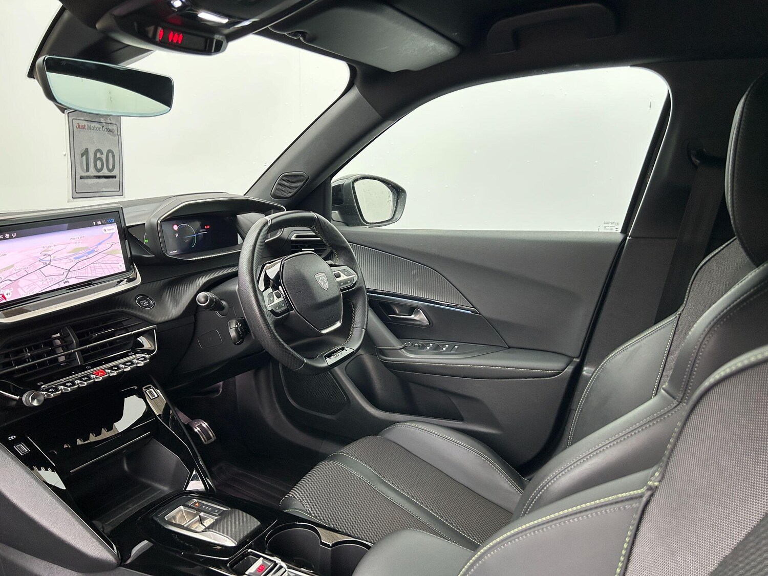 Used Peugeot E-2008 2023 for sale - 76398353: Photo 40