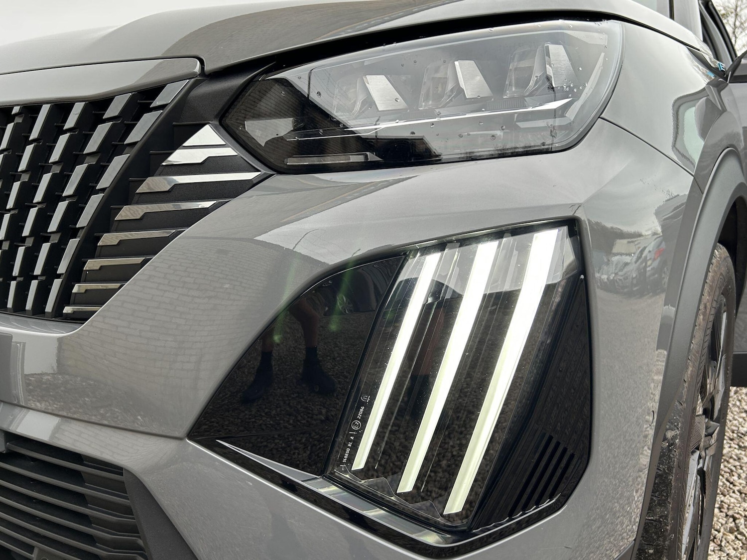 Used Peugeot E-2008 2023 for sale - 76398353: Photo 43