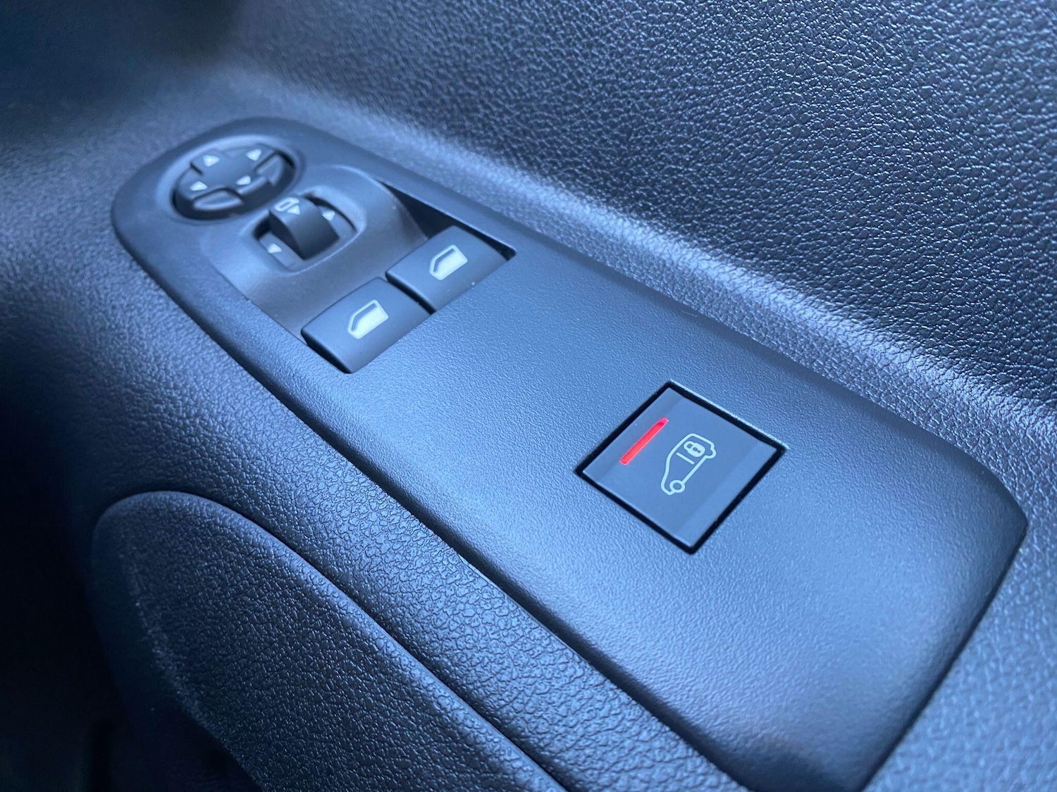 Used Peugeot Partner 2022 for sale - 75964539: Photo 24