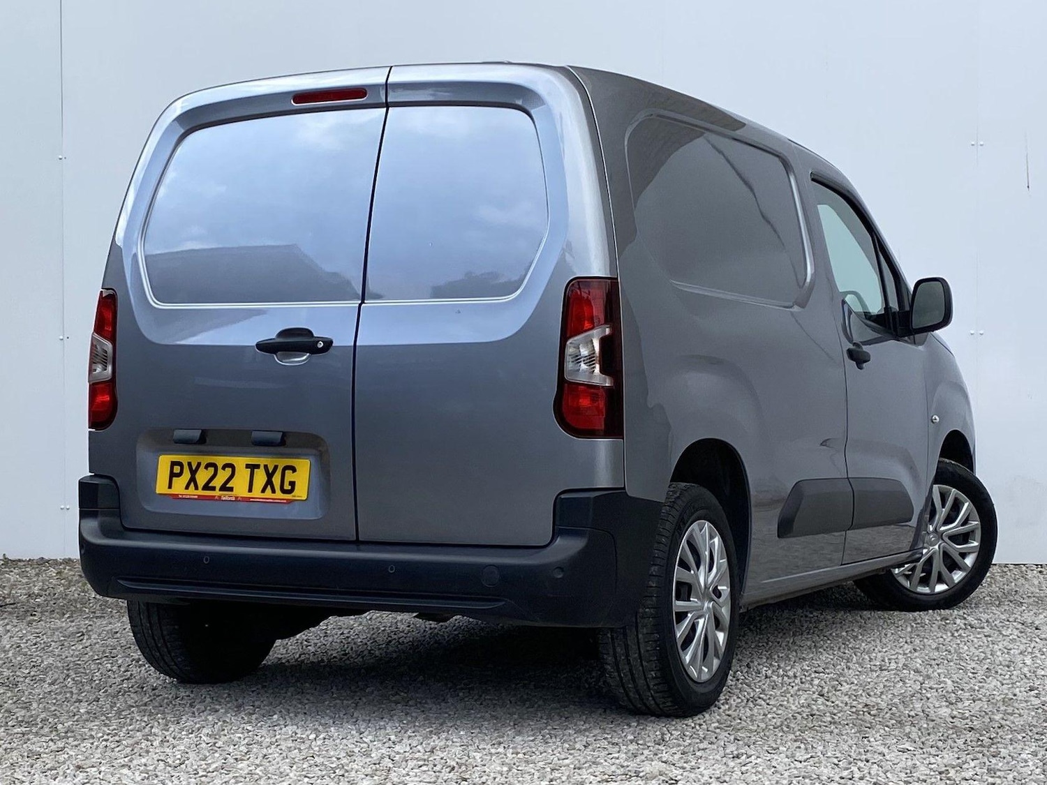 Vehicle 22