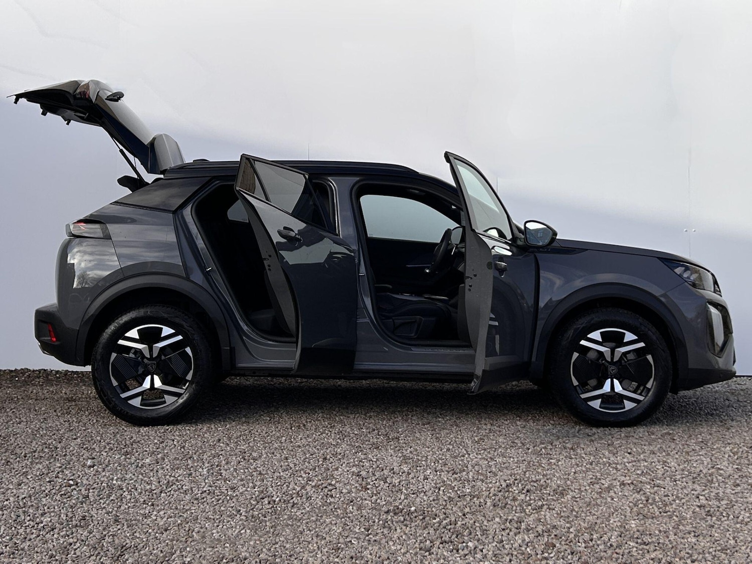 Used Peugeot 2008 2025 for sale - 77191384: Photo 16