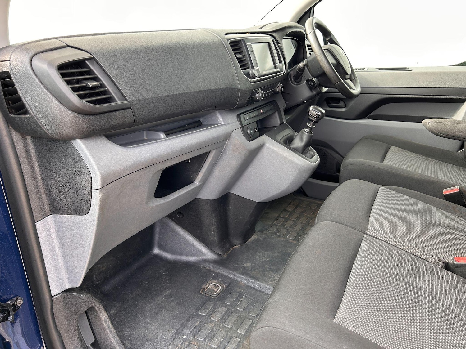 Used Peugeot Expert 2022 for sale - 77279279: Photo 13