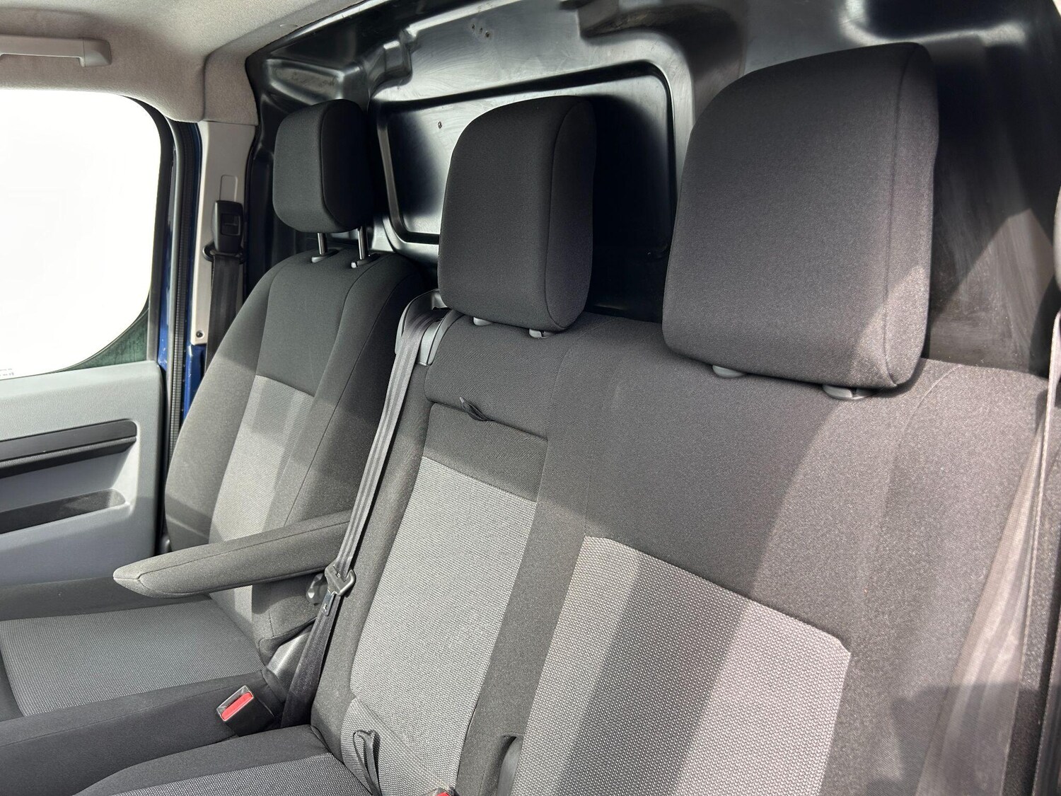 Used Peugeot Expert 2022 for sale - 77279279: Photo 15