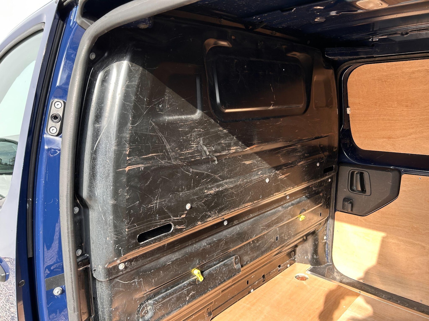 Used Peugeot Expert 2022 for sale - 77279279: Photo 21