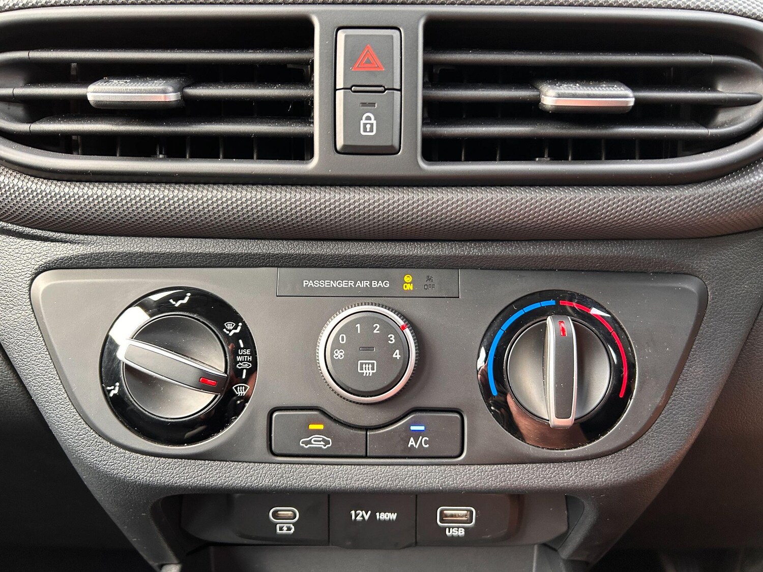 Used Hyundai i10 2025 for sale - 77497135: Photo 13