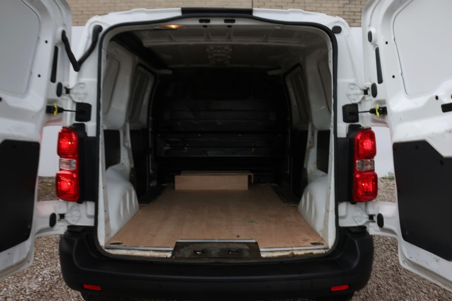 Used Peugeot Expert 2022 for sale - 76562552: Photo 16