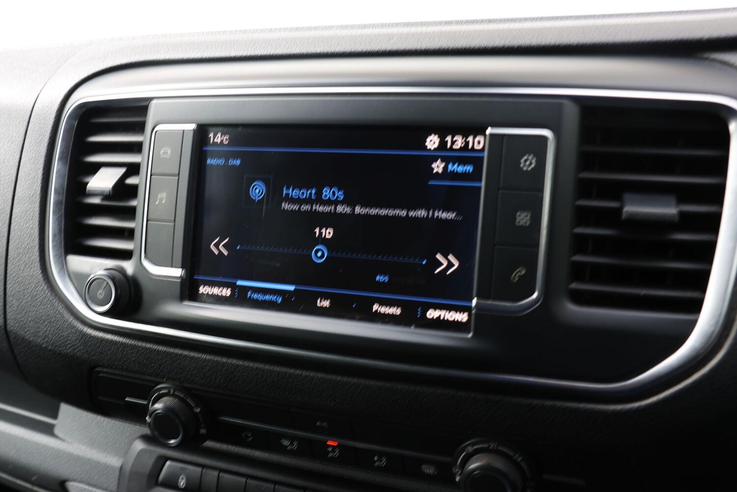 Used Peugeot Expert 2022 for sale - 76562552: Photo 17