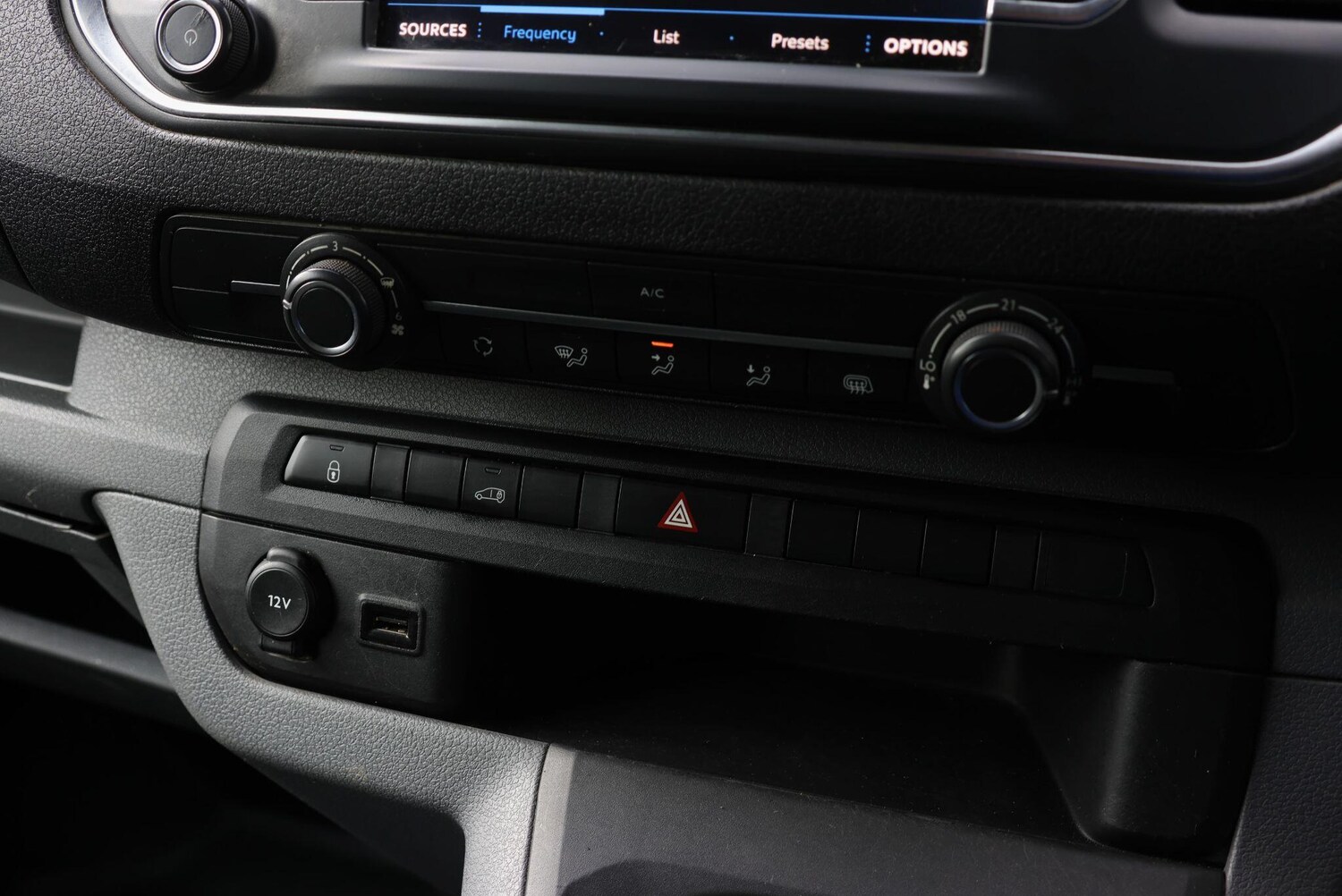 Used Peugeot Expert 2022 for sale - 76562552: Photo 19