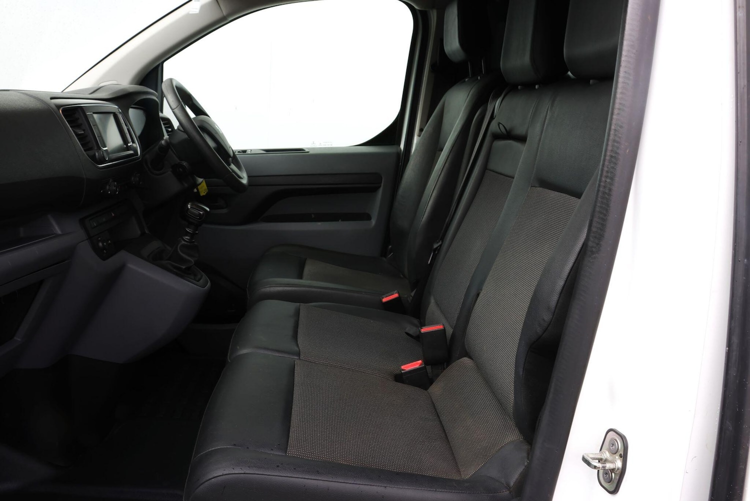 Used Peugeot Expert 2022 for sale - 76562552: Photo 3