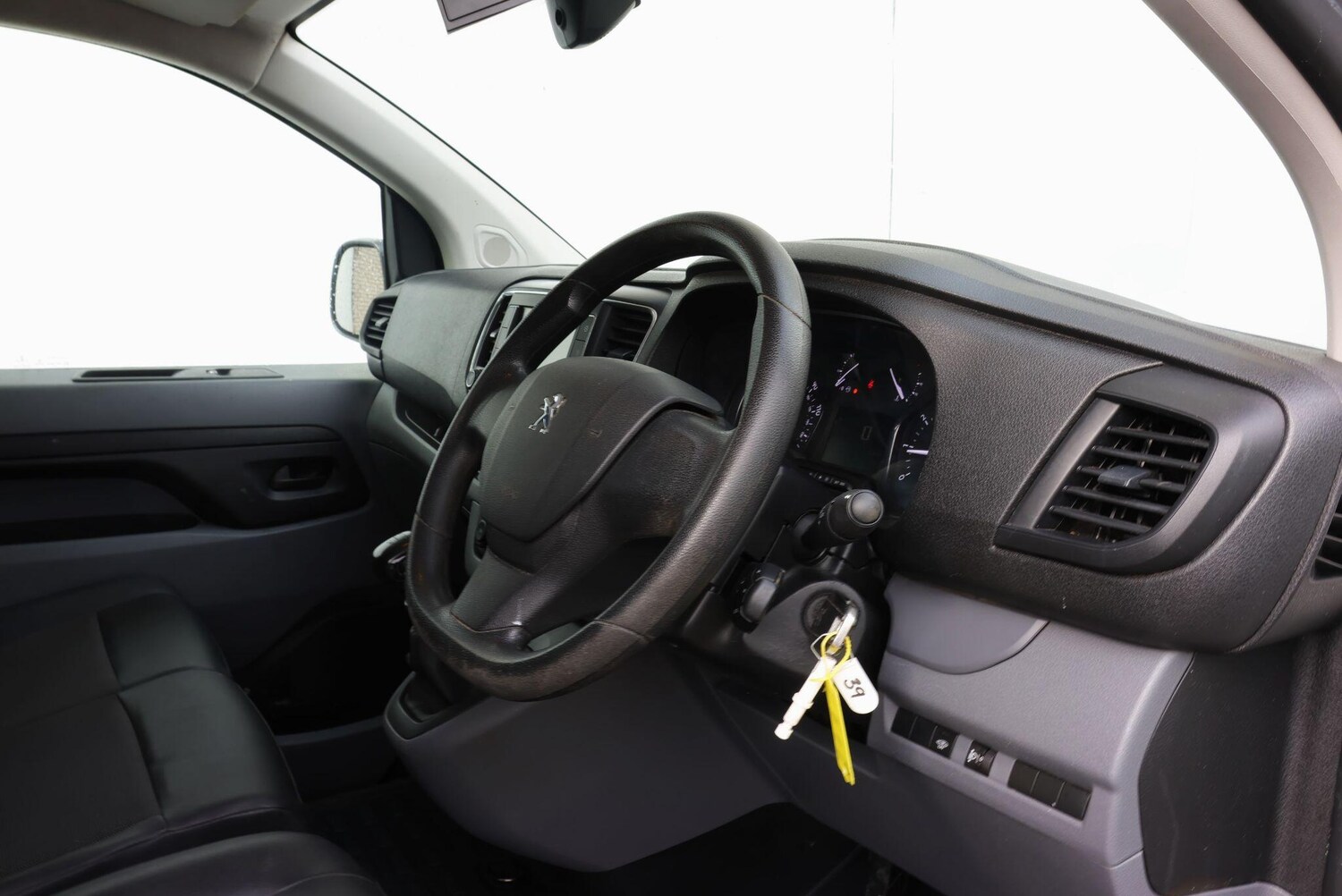 Used Peugeot Expert 2022 for sale - 76562552: Photo 30