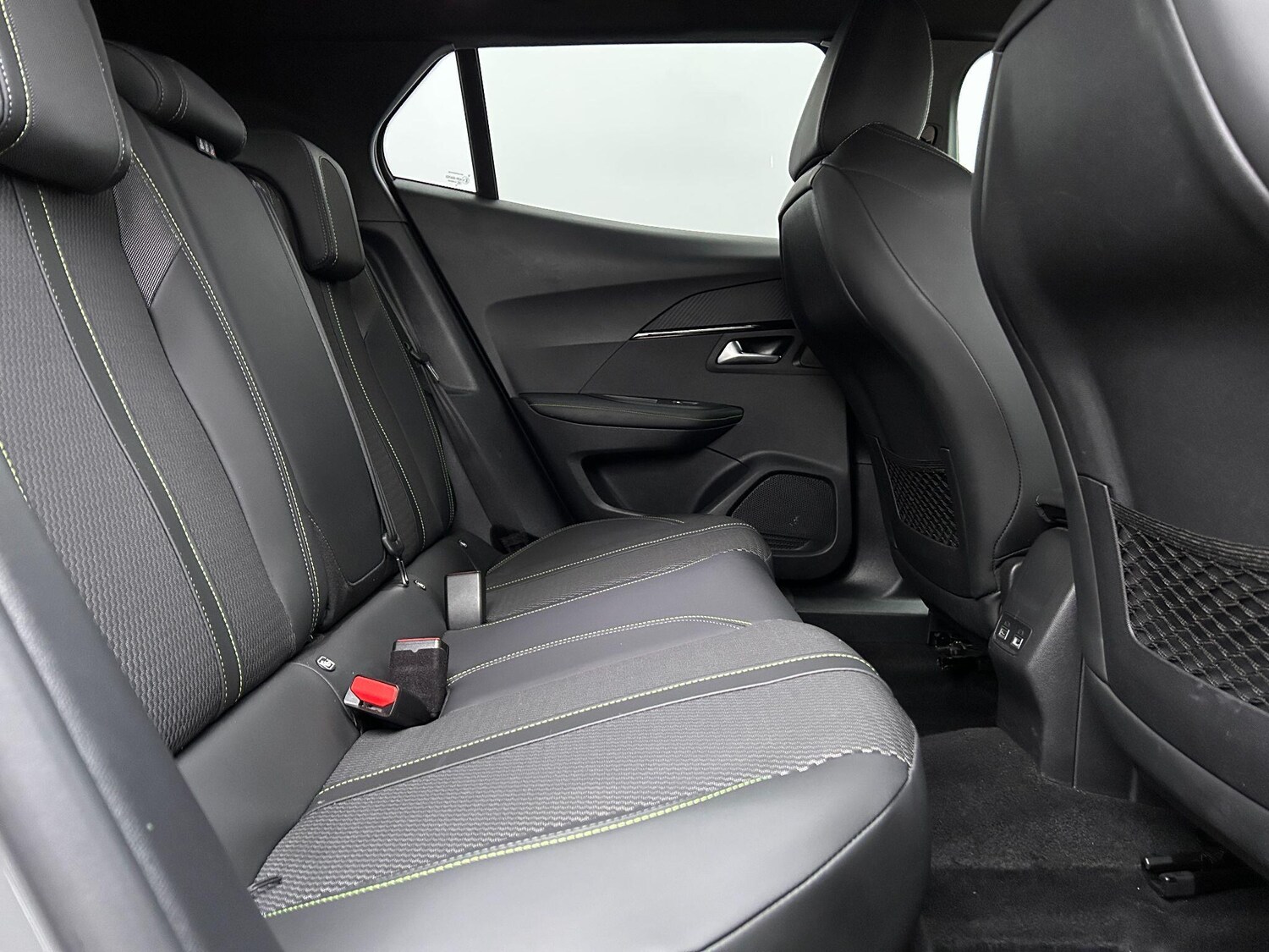 Used Peugeot 2008 2023 for sale - 77091120: Photo 31