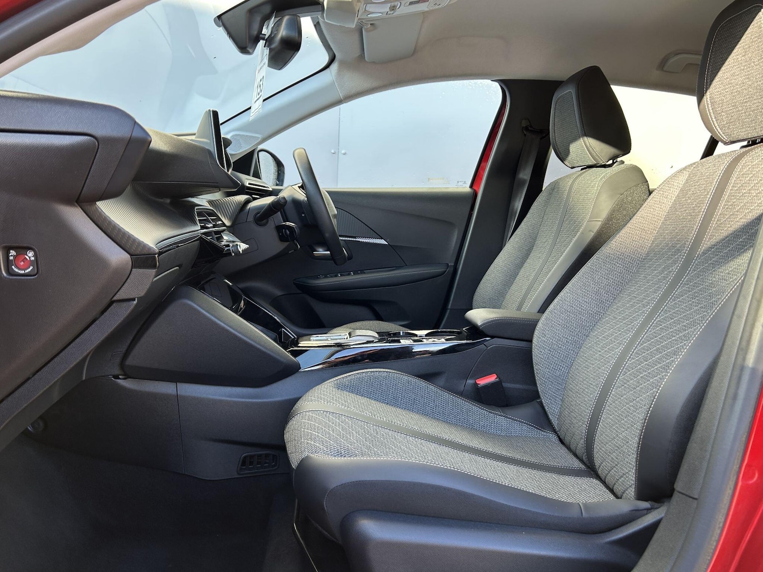 Used Peugeot E-208 2024 for sale - 76549943: Photo 16