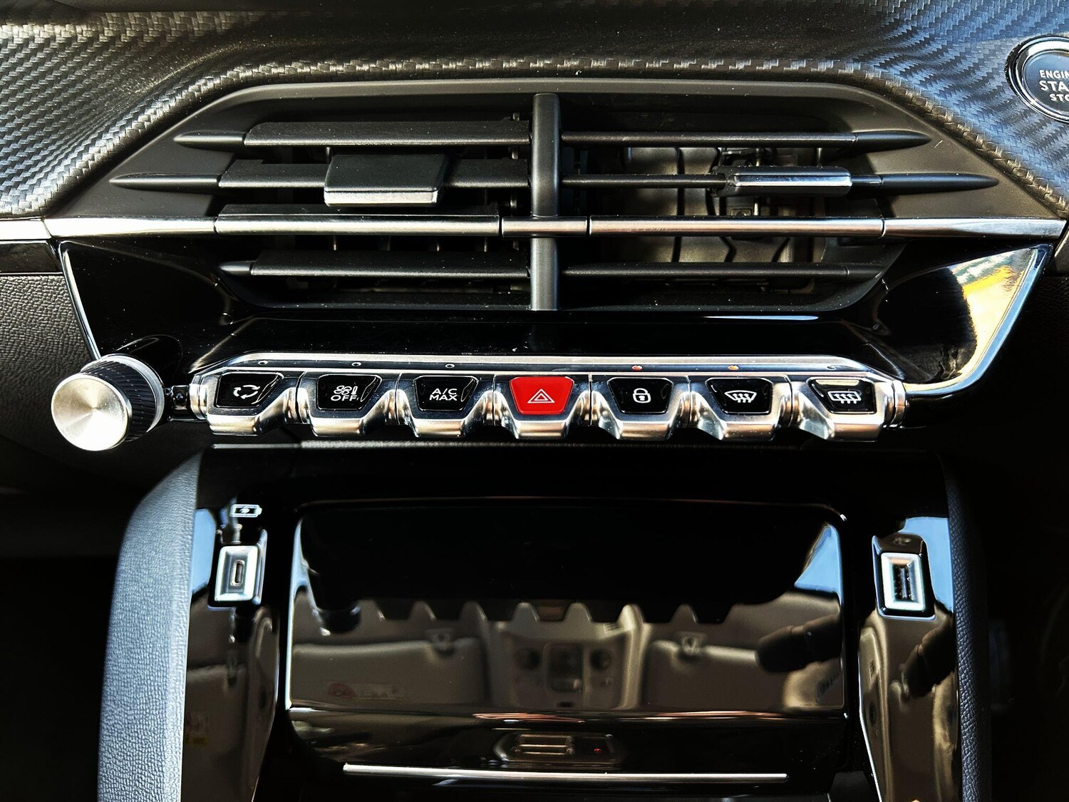 Used Peugeot E-208 2024 for sale - 76549943: Photo 31