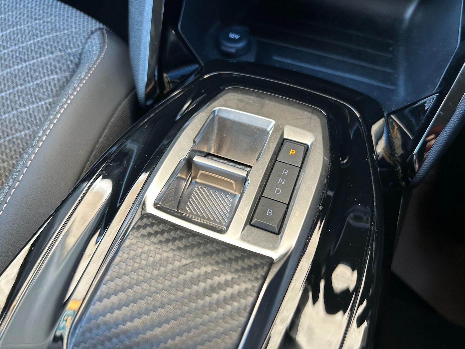 Used Peugeot E-208 2024 for sale - 76549943: Photo 32