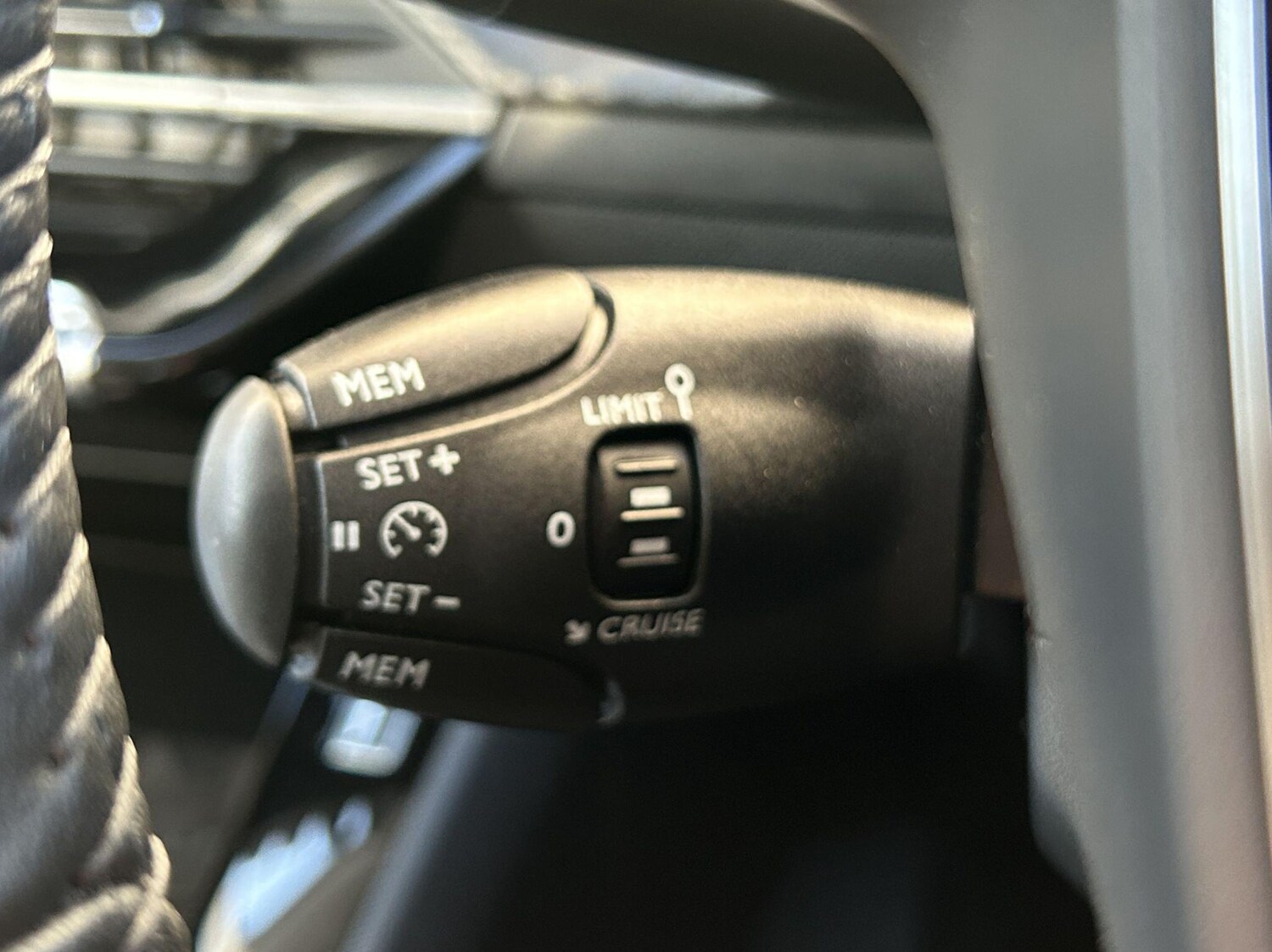 Used Peugeot E-208 2024 for sale - 76549943: Photo 33