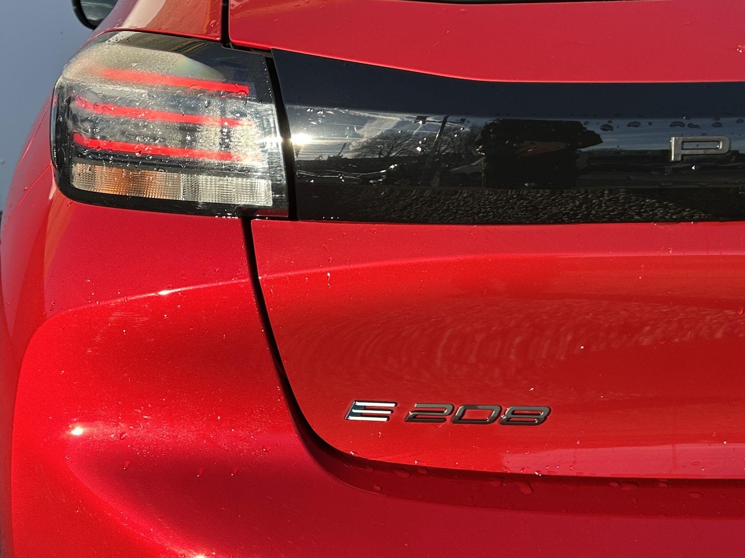 Used Peugeot E-208 2024 for sale - 76549943: Photo 38