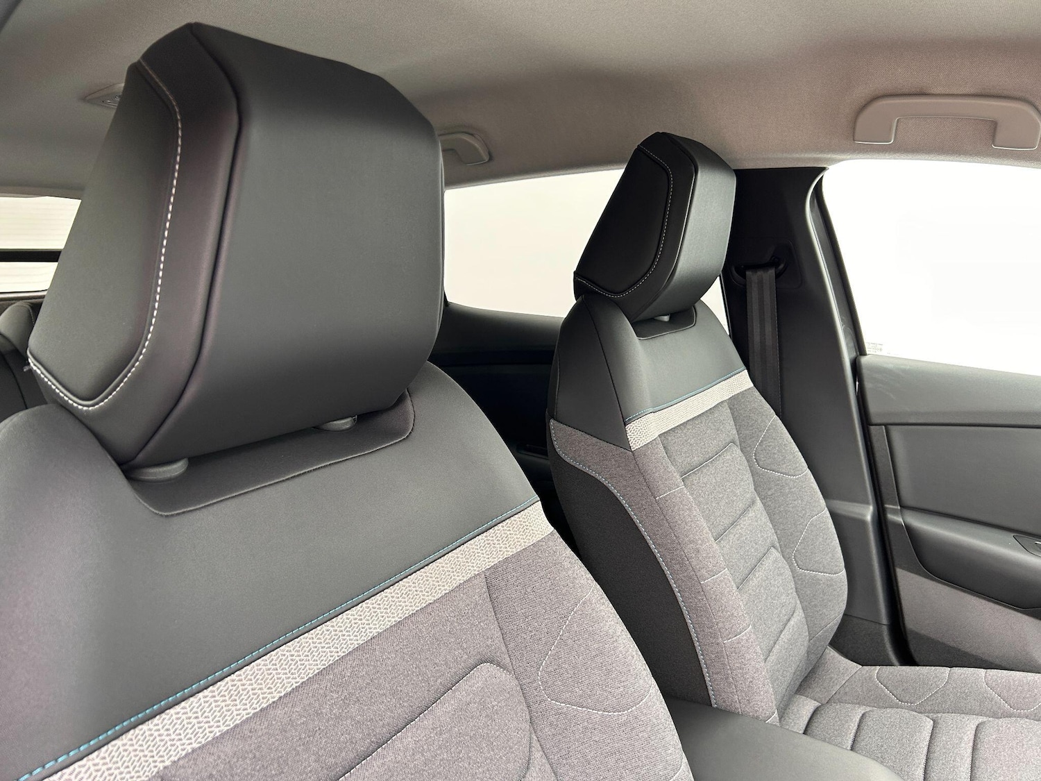 Used Citroen C4 2023 for sale - 77738418: Photo 11