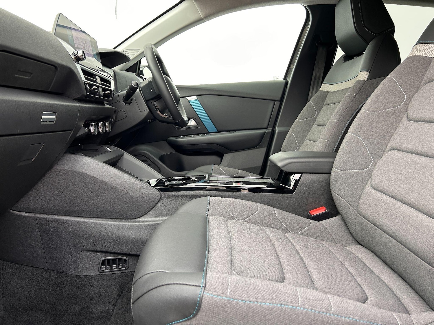 Used Citroen C4 2023 for sale - 77738418: Photo 30