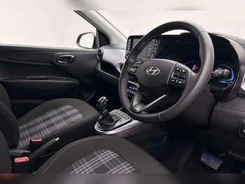 Used Hyundai i10 2025 for sale - 79202603: Photo