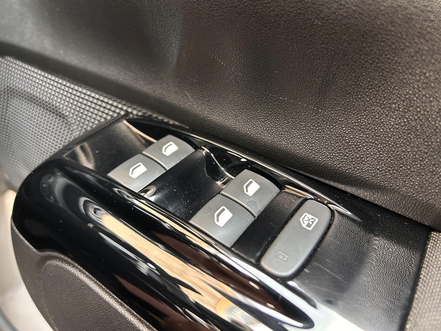 Used Citroen C3 2023 for sale - 76715116: Photo 24