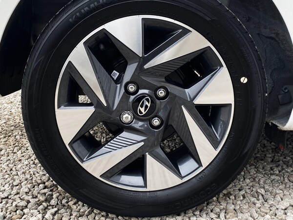 Used Hyundai i10 2025 for sale - 76259546: Photo 11