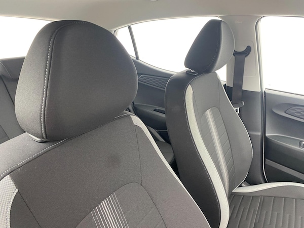 Used Hyundai i10 2025 for sale - 76259546: Photo 30