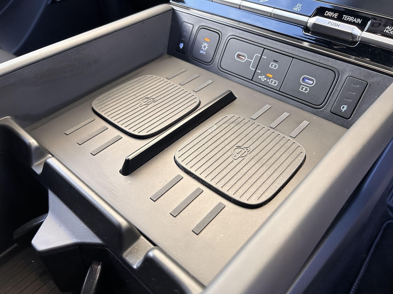 Used Hyundai Santa Fe 2025 for sale - 77143793: Photo 29