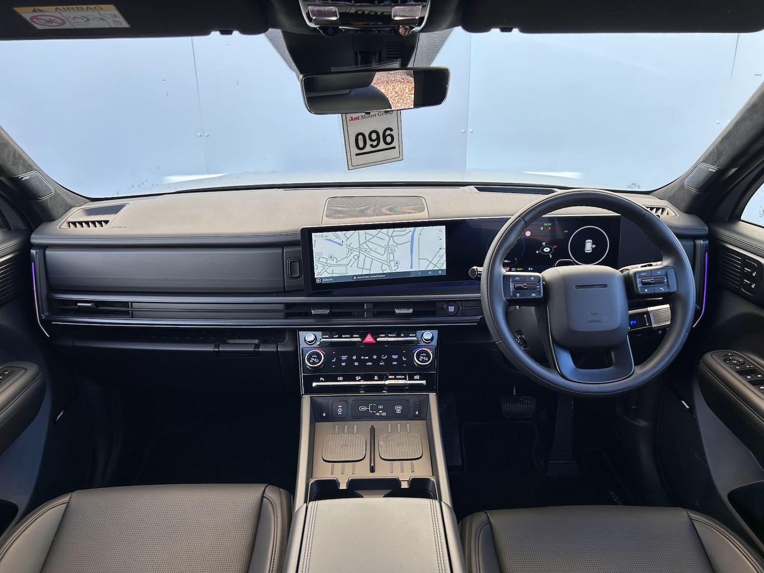 Used Hyundai Santa Fe 2025 for sale - 77143793: Photo 5