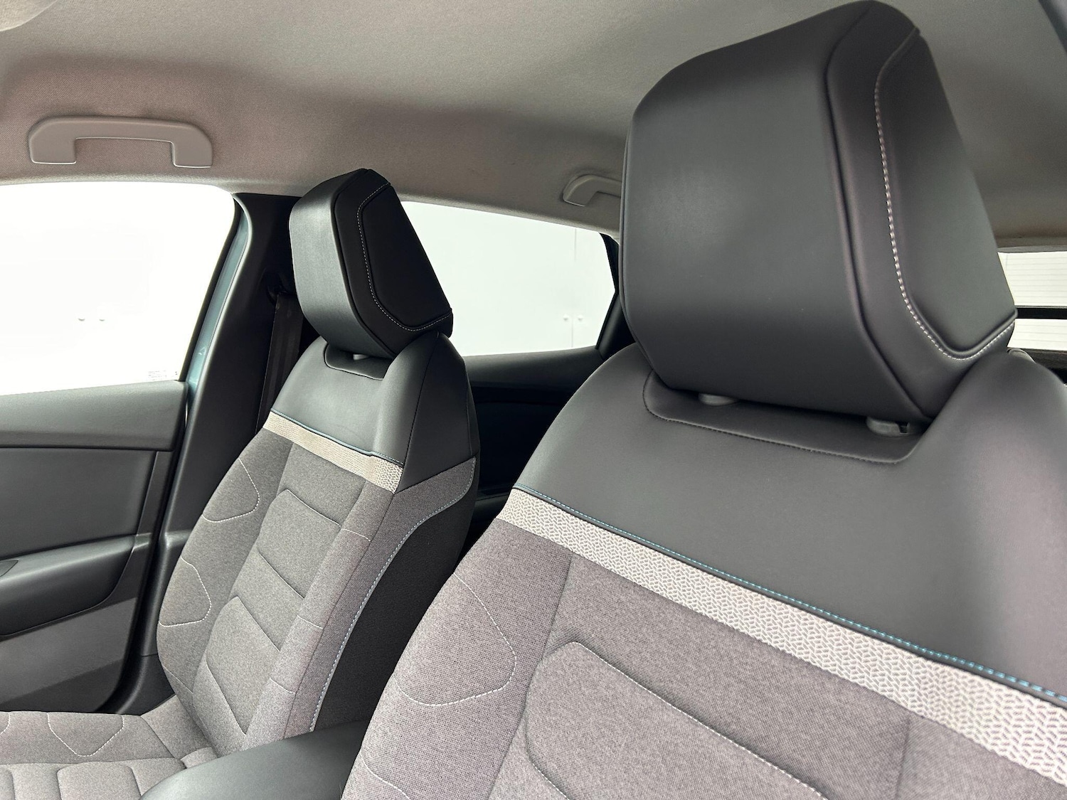 Used Citroen e-C4 2022 for sale - 77426092: Photo 16