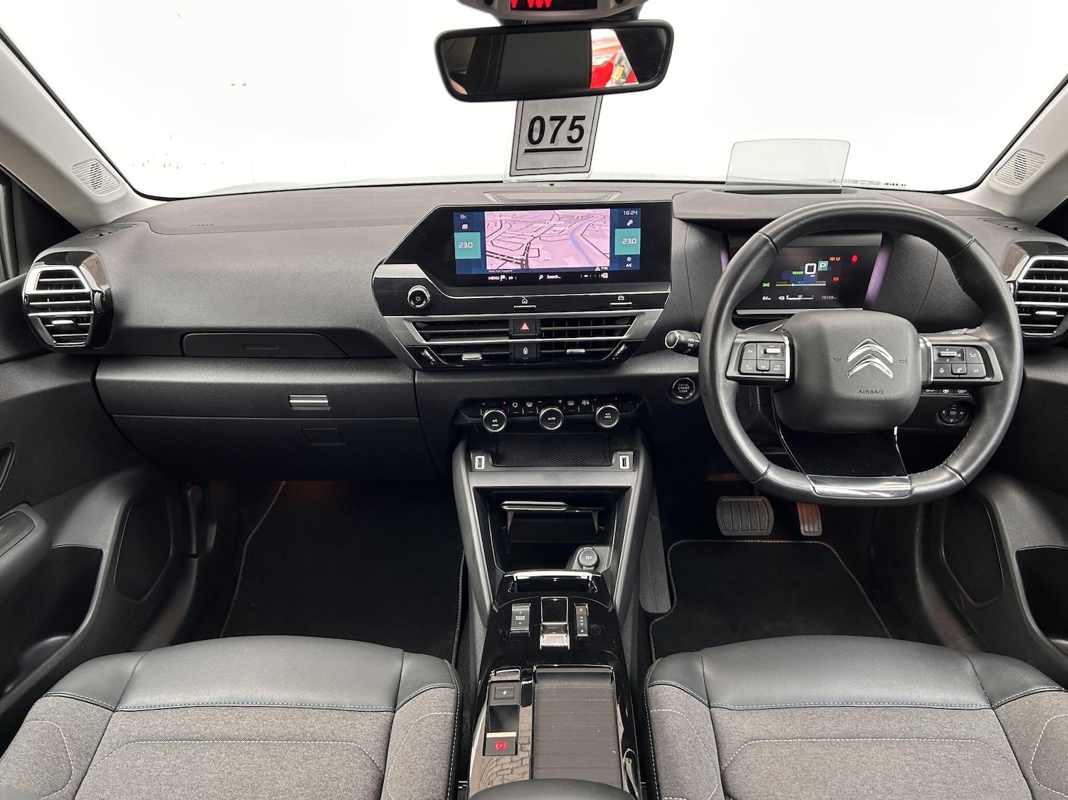 Used Citroen e-C4 2022 for sale - 77426092: Photo 5