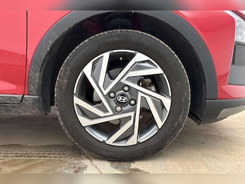 Used Hyundai BAYON 2024 for sale - 79590497: Photo
