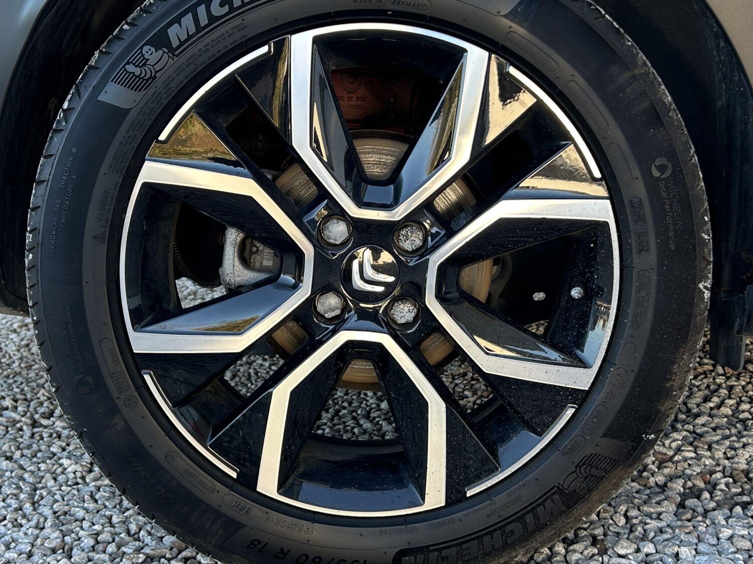 Used Citroen e-C4 X 2023 for sale - 76398682: Photo 27