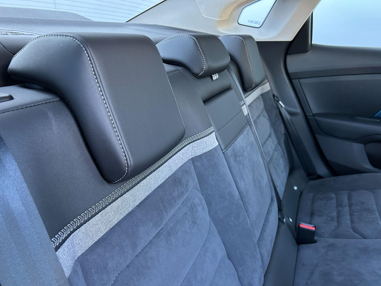 Used Citroen e-C4 X 2023 for sale - 76398682: Photo 28