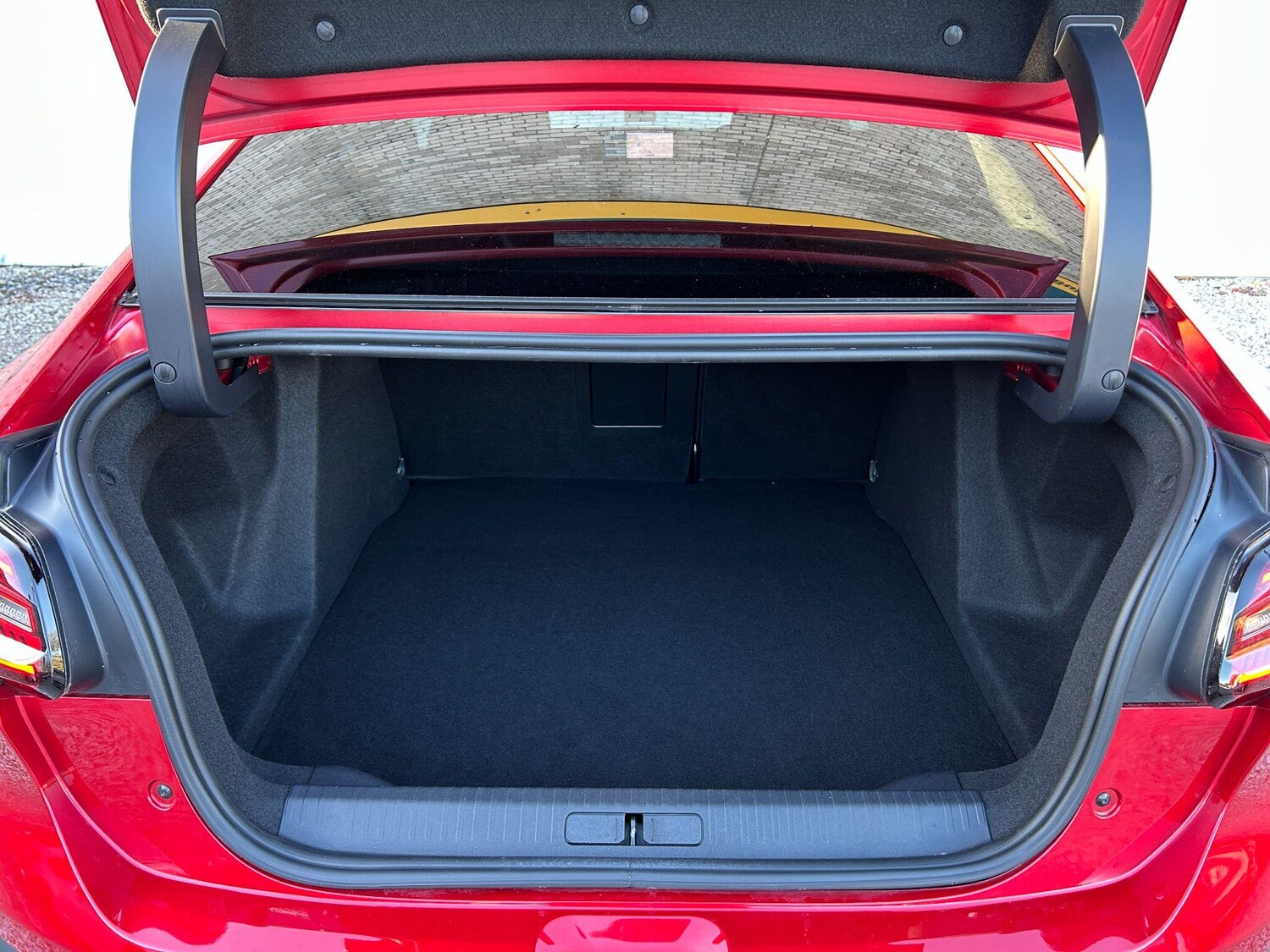 Used Citroen e-C4 X 2023 for sale - 76398682: Photo 31