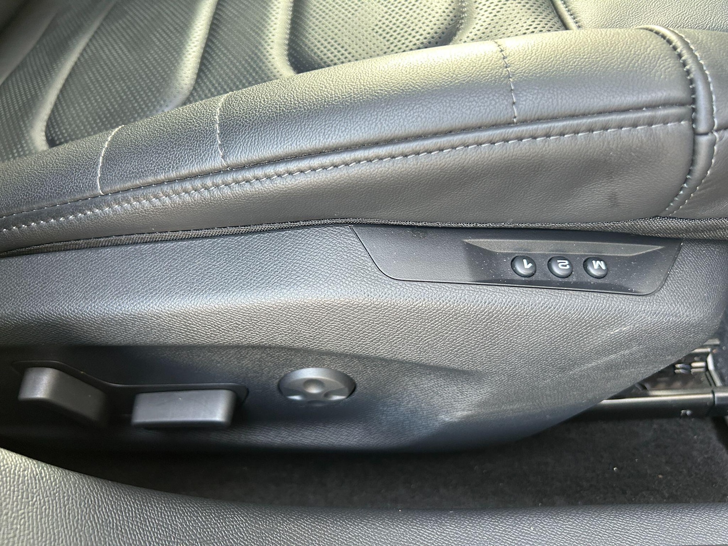 Used Citroen C5 X 2024 for sale - 76251058: Photo 38