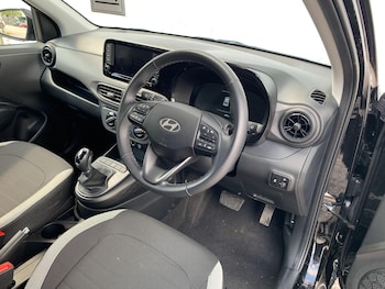 Used Hyundai i10 2025 for sale - 78842319: Photo