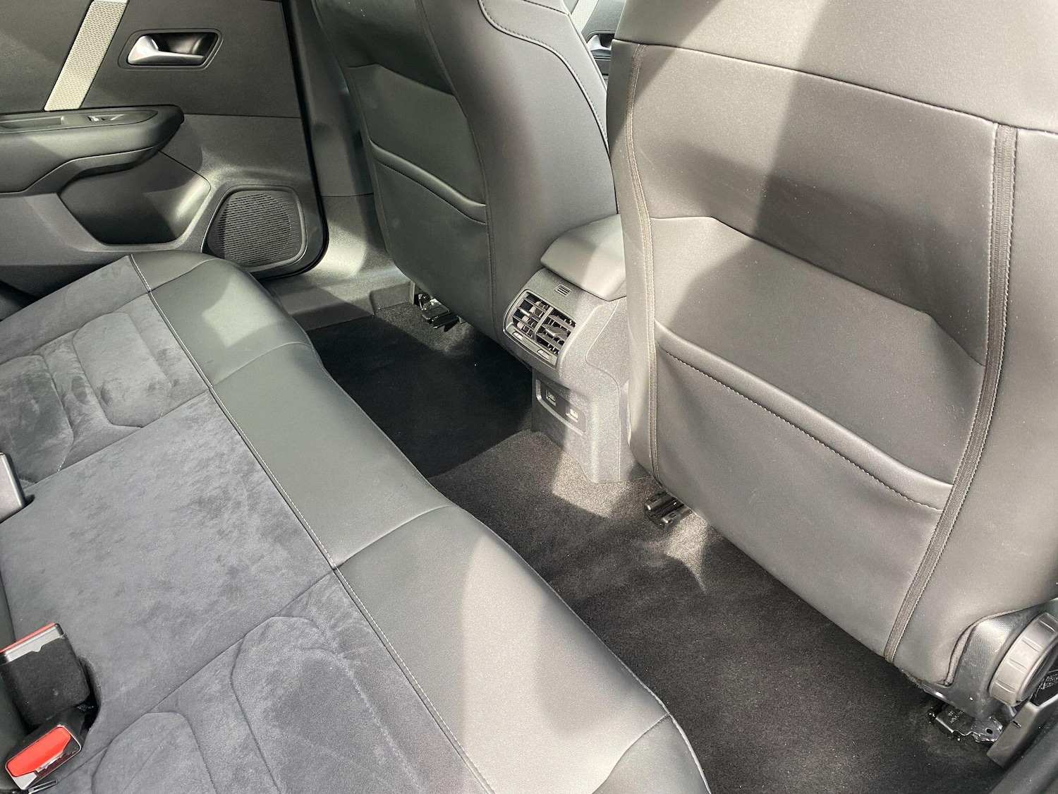 Used Citroen C4 2024 for sale - 76109536: Photo 18
