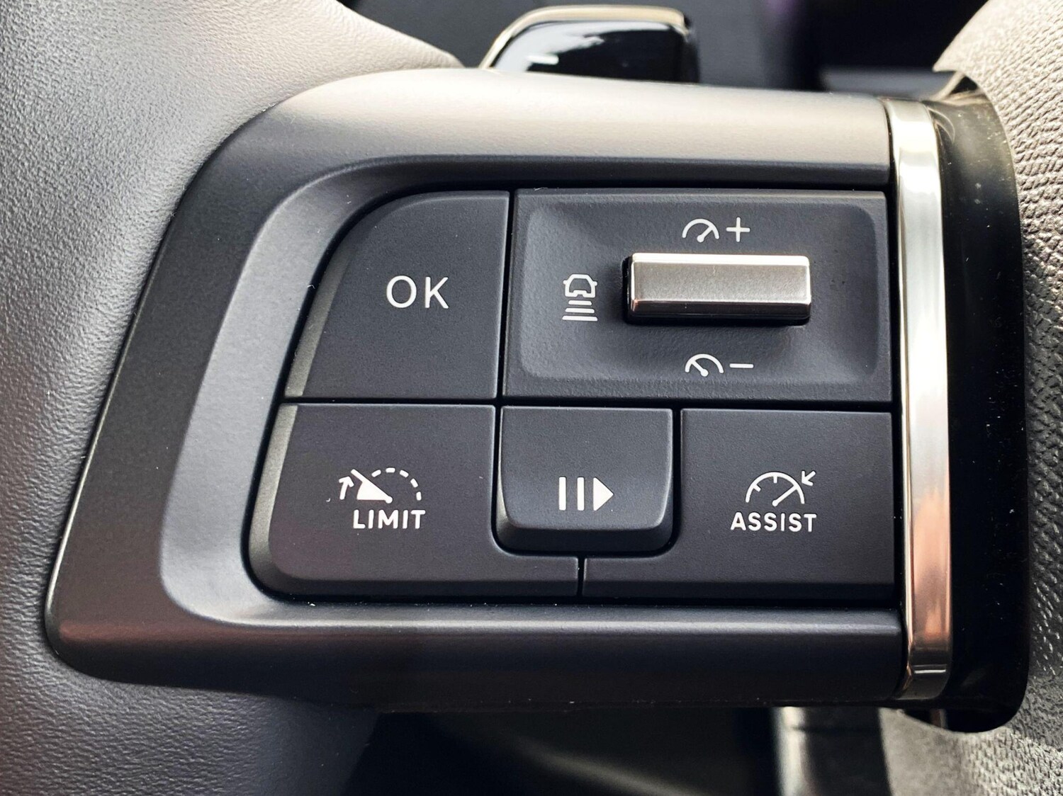 Used Citroen C4 2024 for sale - 76109536: Photo 21