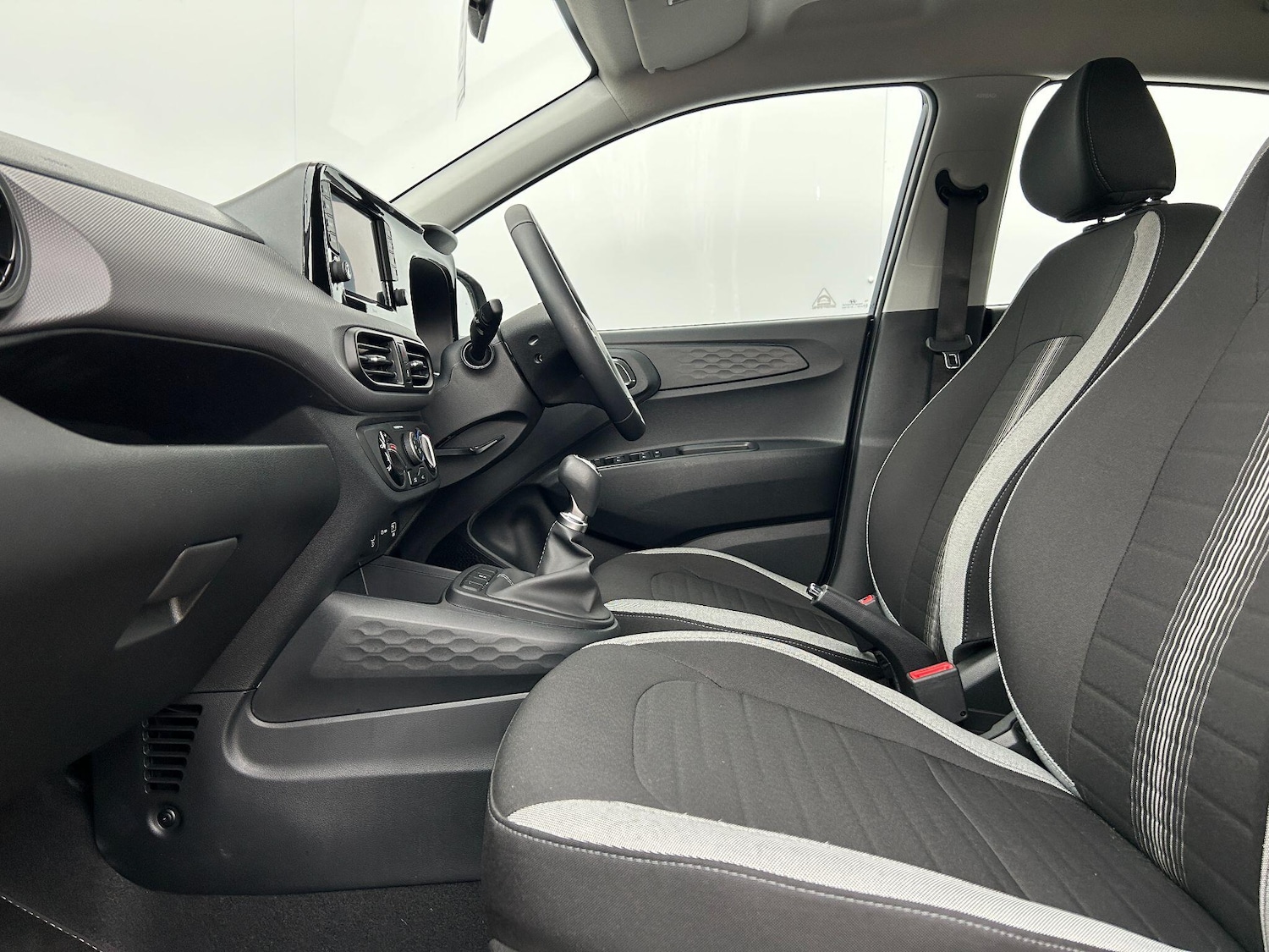 Used Hyundai i10 2025 for sale - 76122149: Photo 16