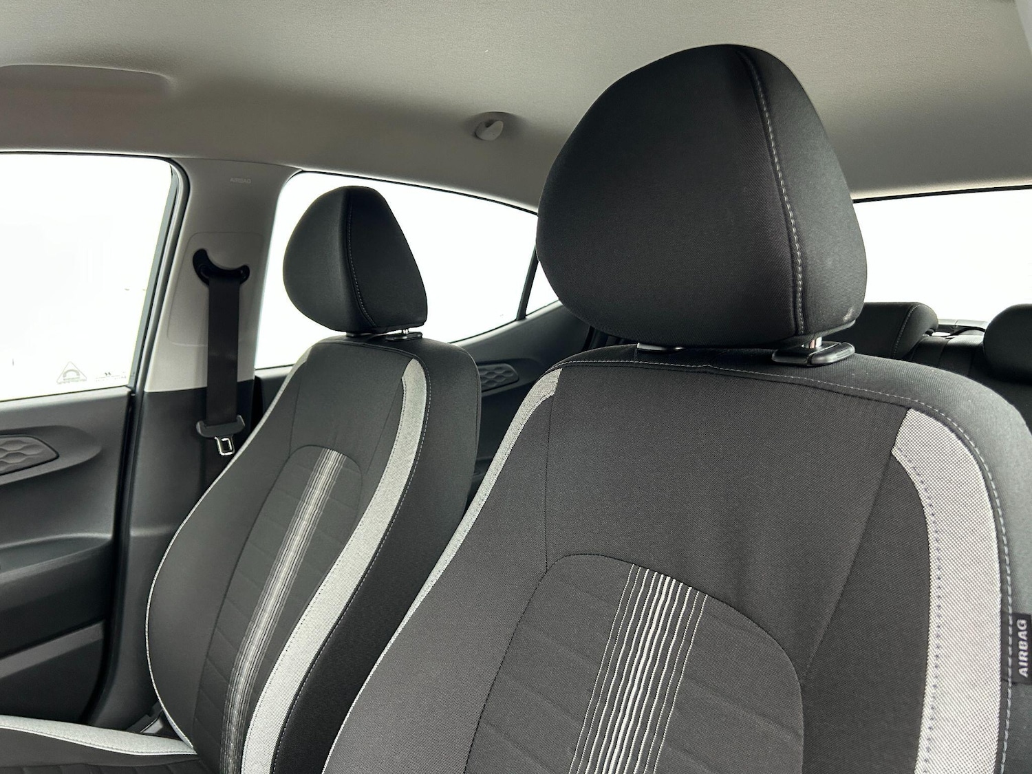 Used Hyundai i10 2025 for sale - 76122149: Photo 17