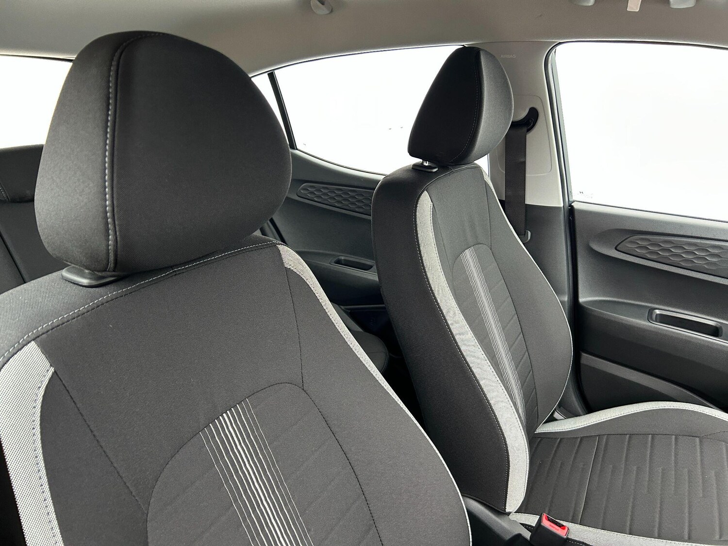 Used Hyundai i10 2025 for sale - 76122149: Photo 7