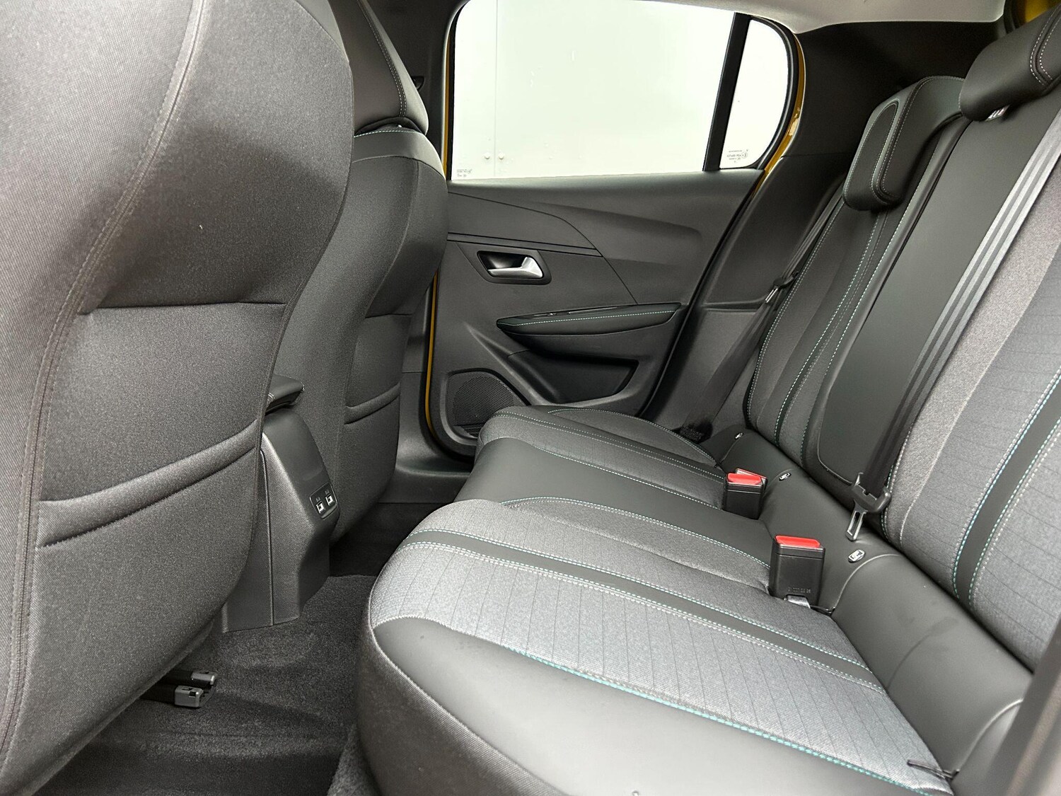 Used Peugeot E-208 2024 for sale - 76397960: Photo 21