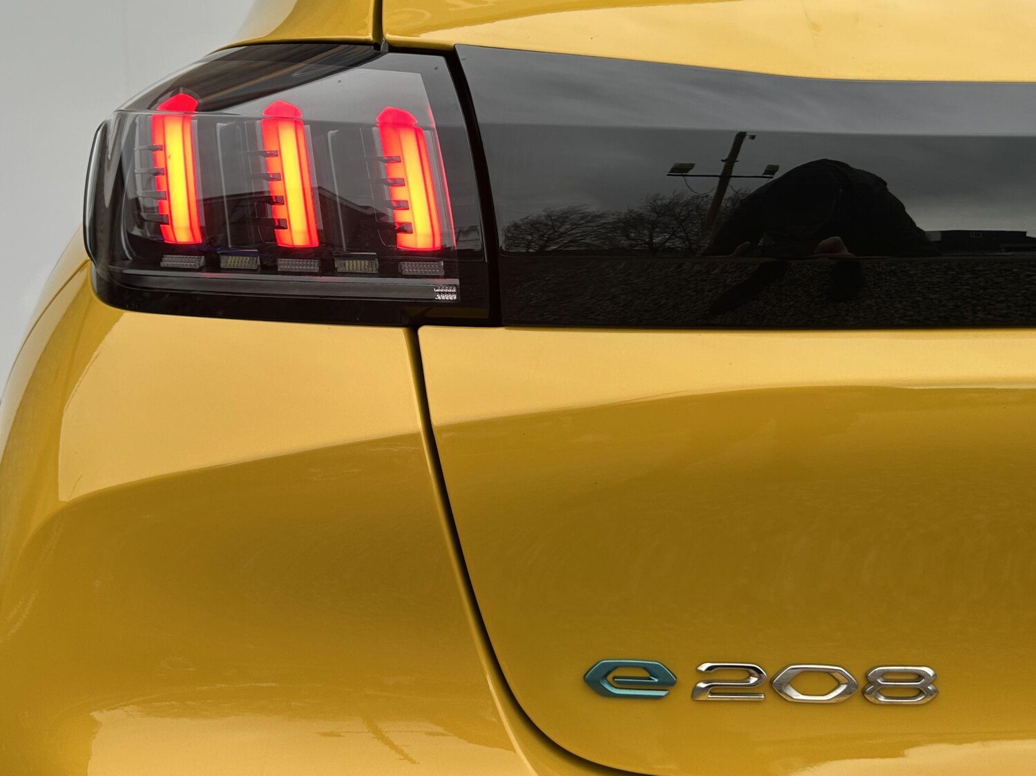 Used Peugeot E-208 2024 for sale - 76397960: Photo 37