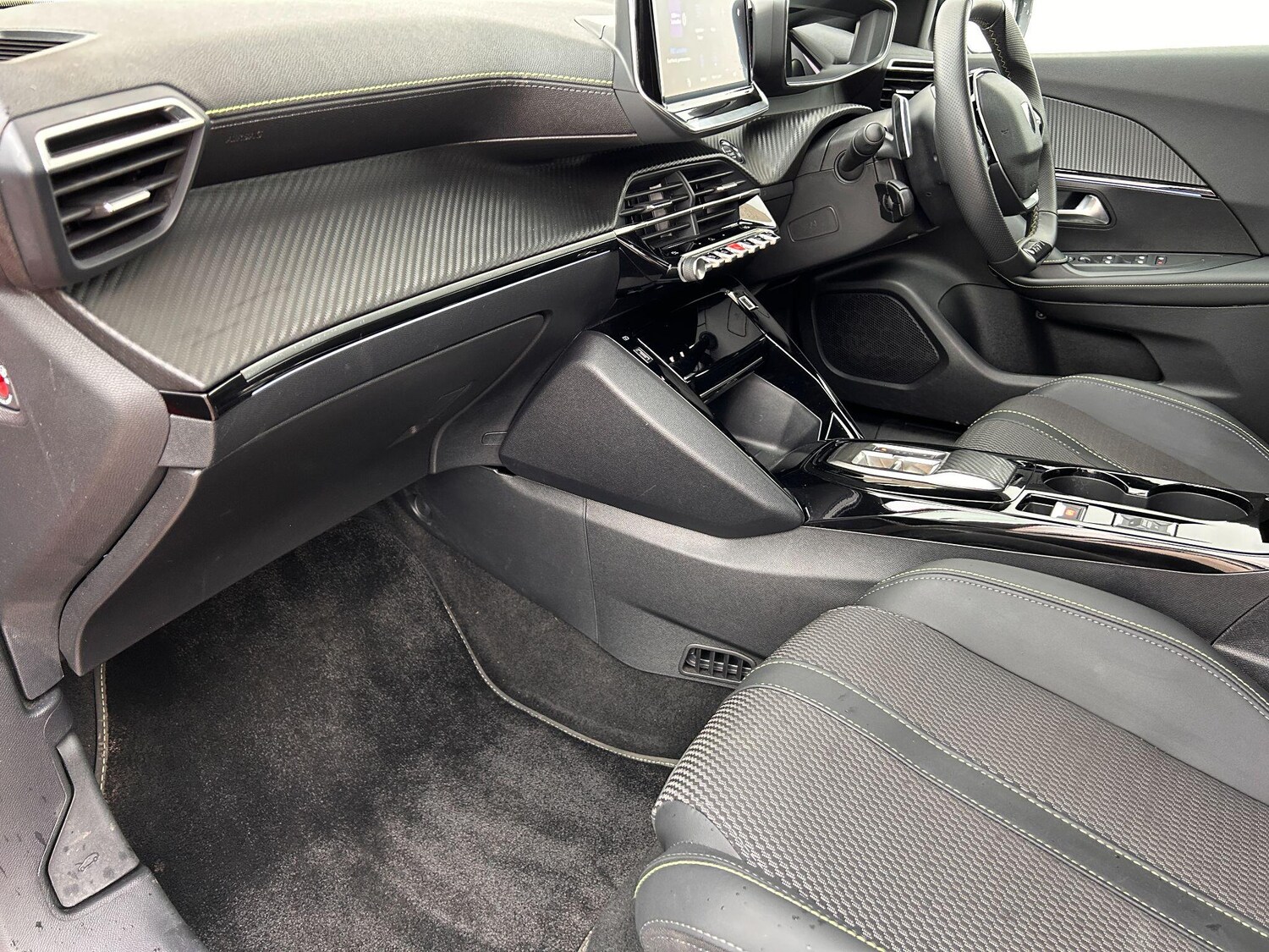 Used Peugeot 2008 2025 for sale - 77511376: Photo 38