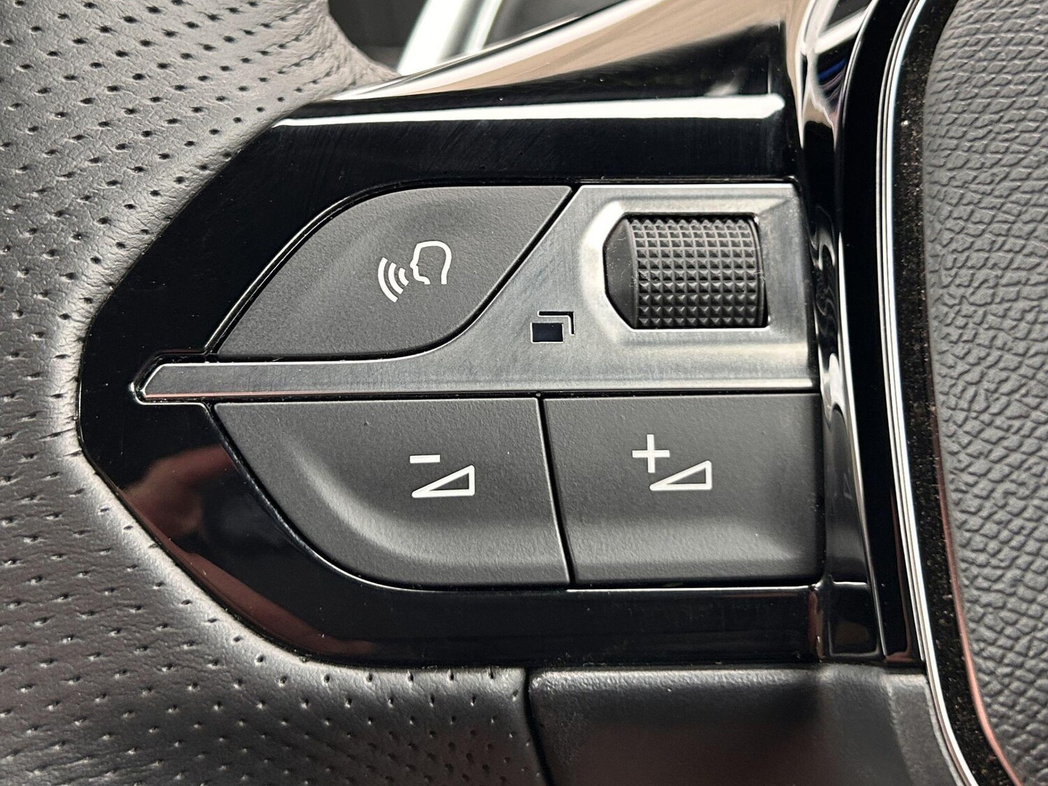 Used Peugeot 2008 2025 for sale - 77511376: Photo 40