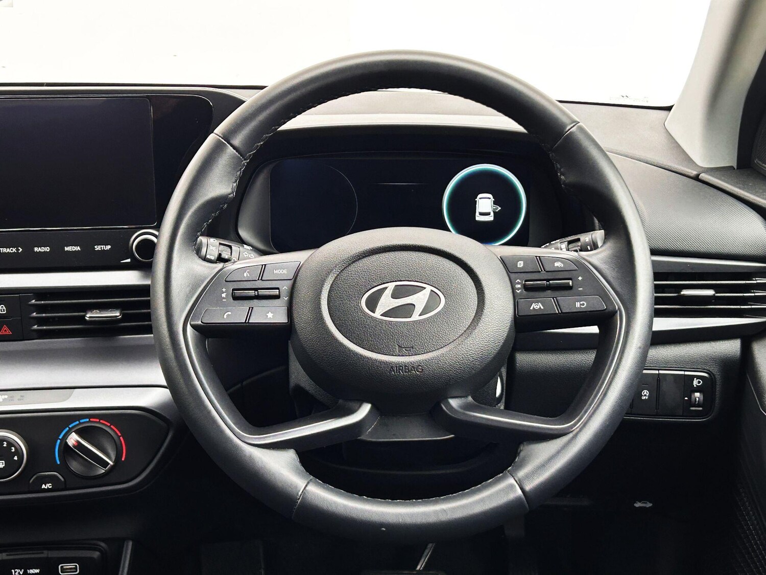 Used Hyundai i20 2024 for sale - 77538604: Photo 39